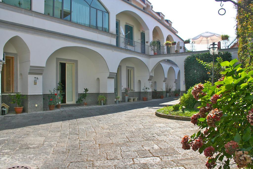 B&B La Corte Sant'Antimo Exterior photo