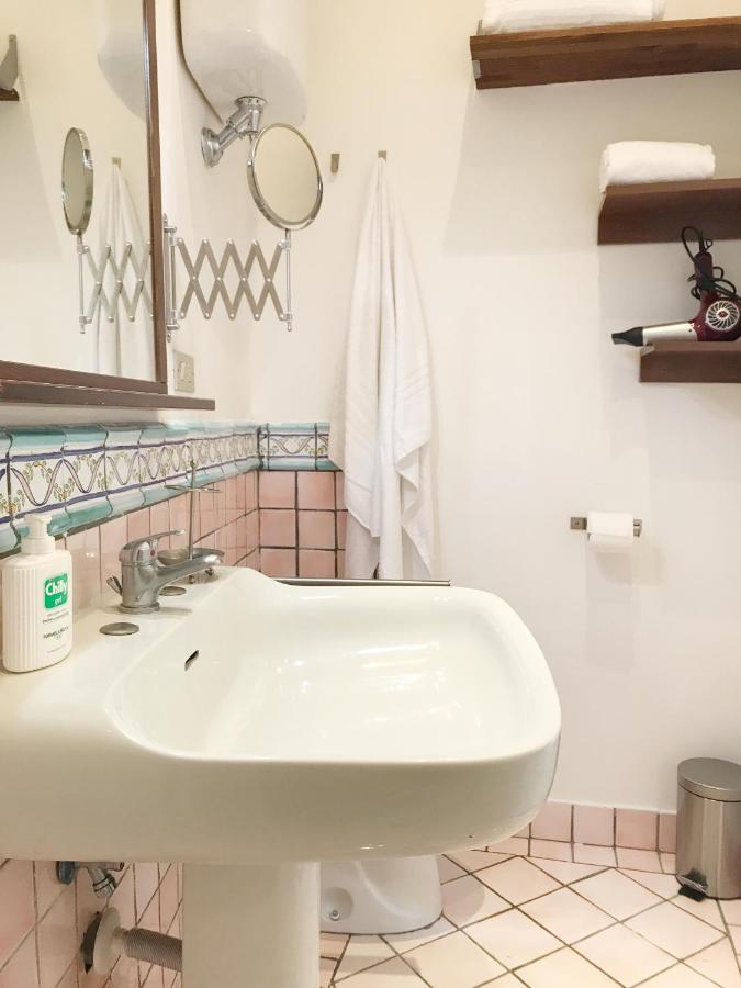 B&B La Corte Sant'Antimo Exterior photo